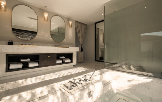 2-Bedrooms-Pool-Villa-Ocean-Front-15-1