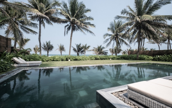 2-Bedrooms-Pool-Villa-Ocean-Front-4-1